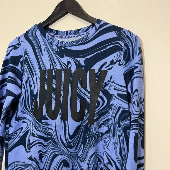 Juicy by Juicy Couture Long Sleeve Crewneck Top - Picture 2 of 10